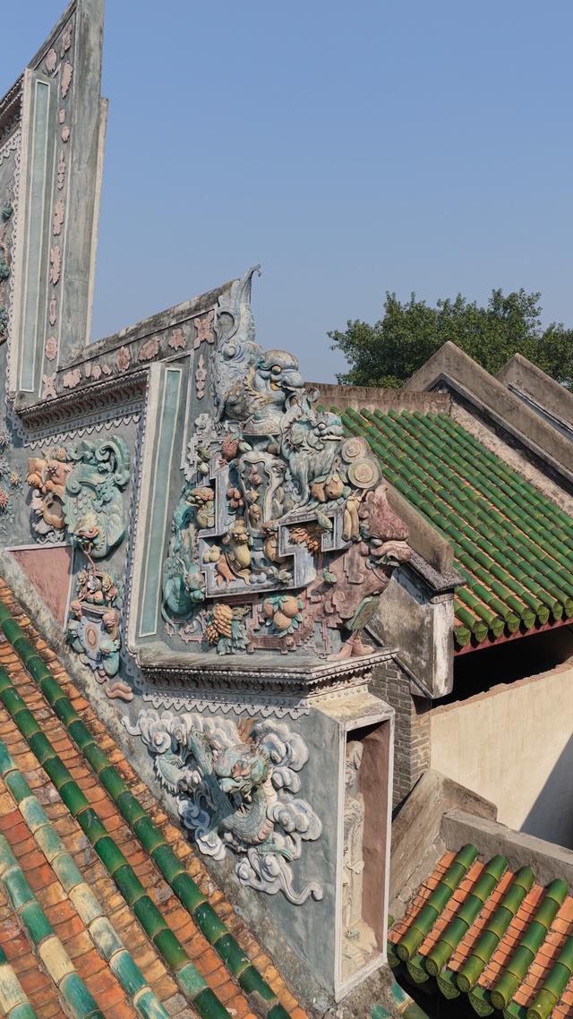 三雕两塑栩栩如生。/芦苞镇供图