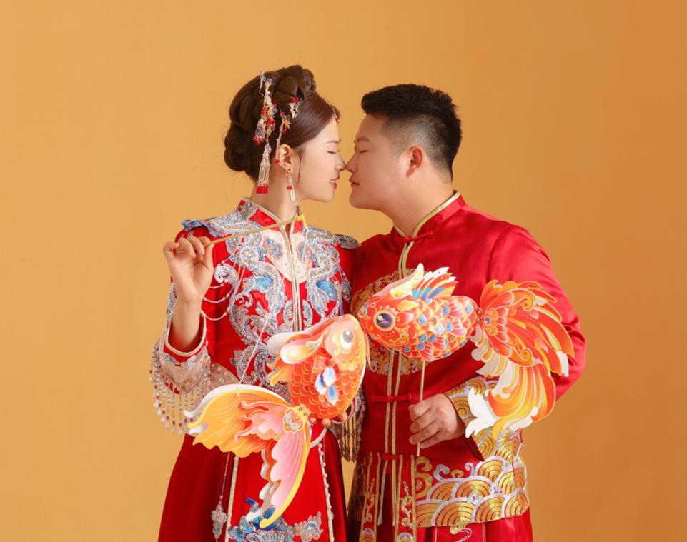 新郎新娘 来自受访者.jpg