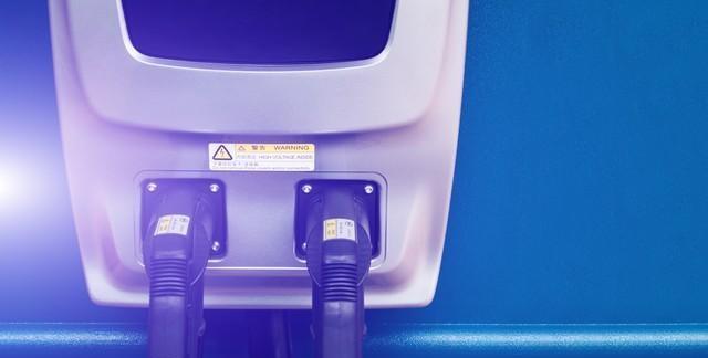 磷酸铁锂给车充电老是踩坑?靠三年真实经验,把正确方法彻底说透-有驾