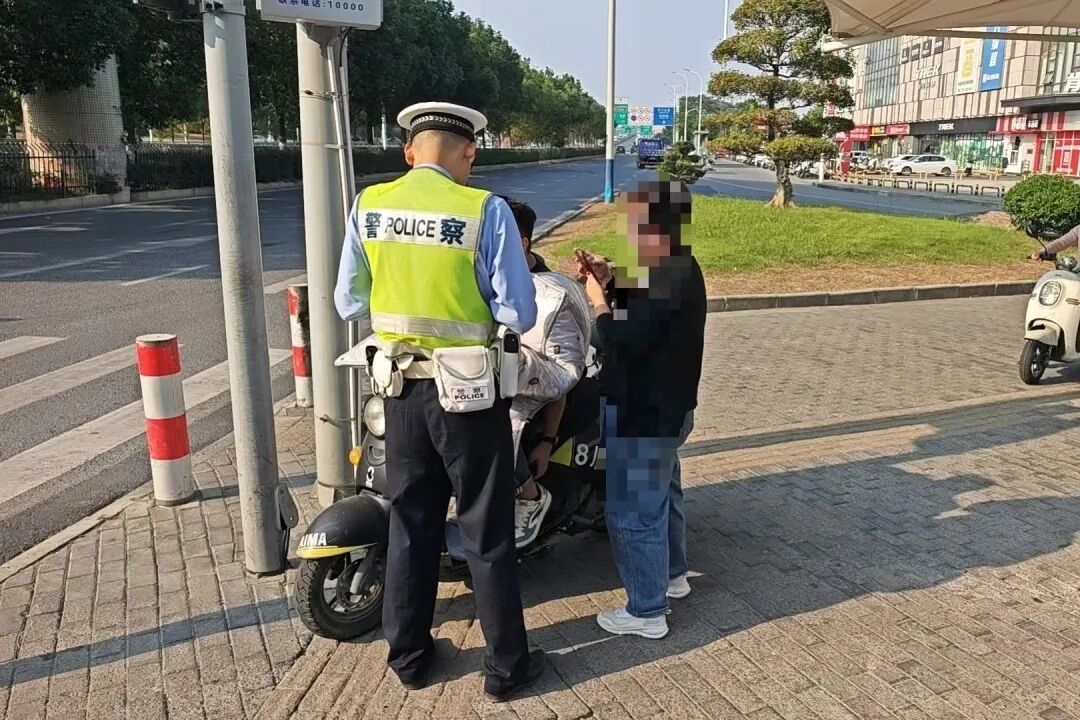 d4b430f695623d7626cc5ce30c941a83.jpg