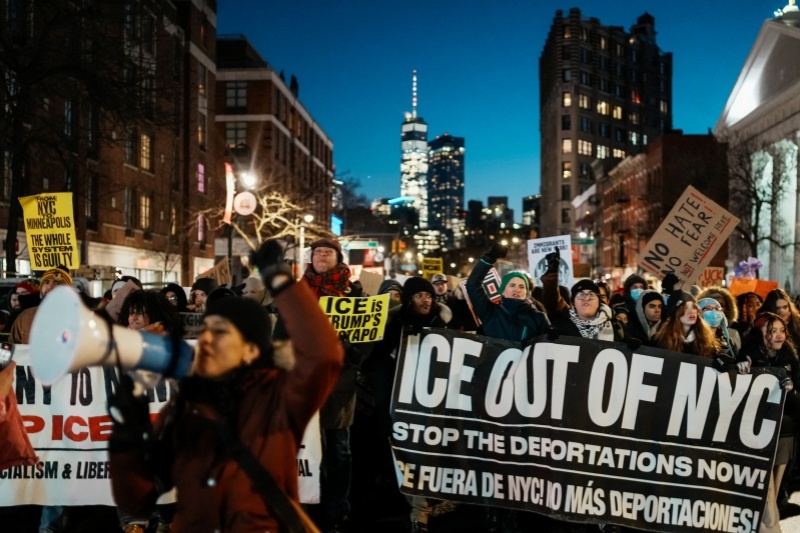 当地时间2026年1月30日,美国多地爆发反移民与海关执法局(ICE)抗议活动 IC Photo