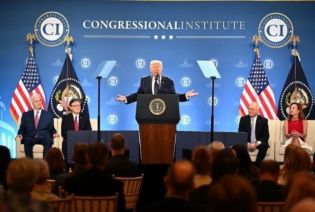 特朗普上午说过的话，下午就能否认