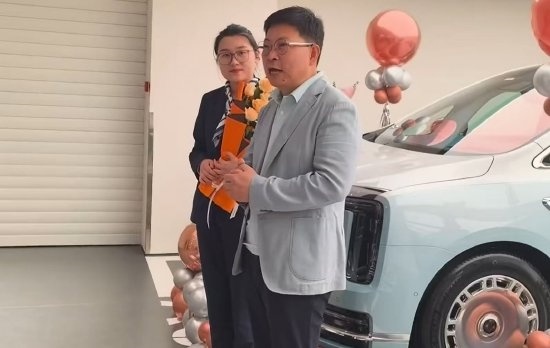 华为合作模式调整落地 赛力斯公告:第一大股东增持