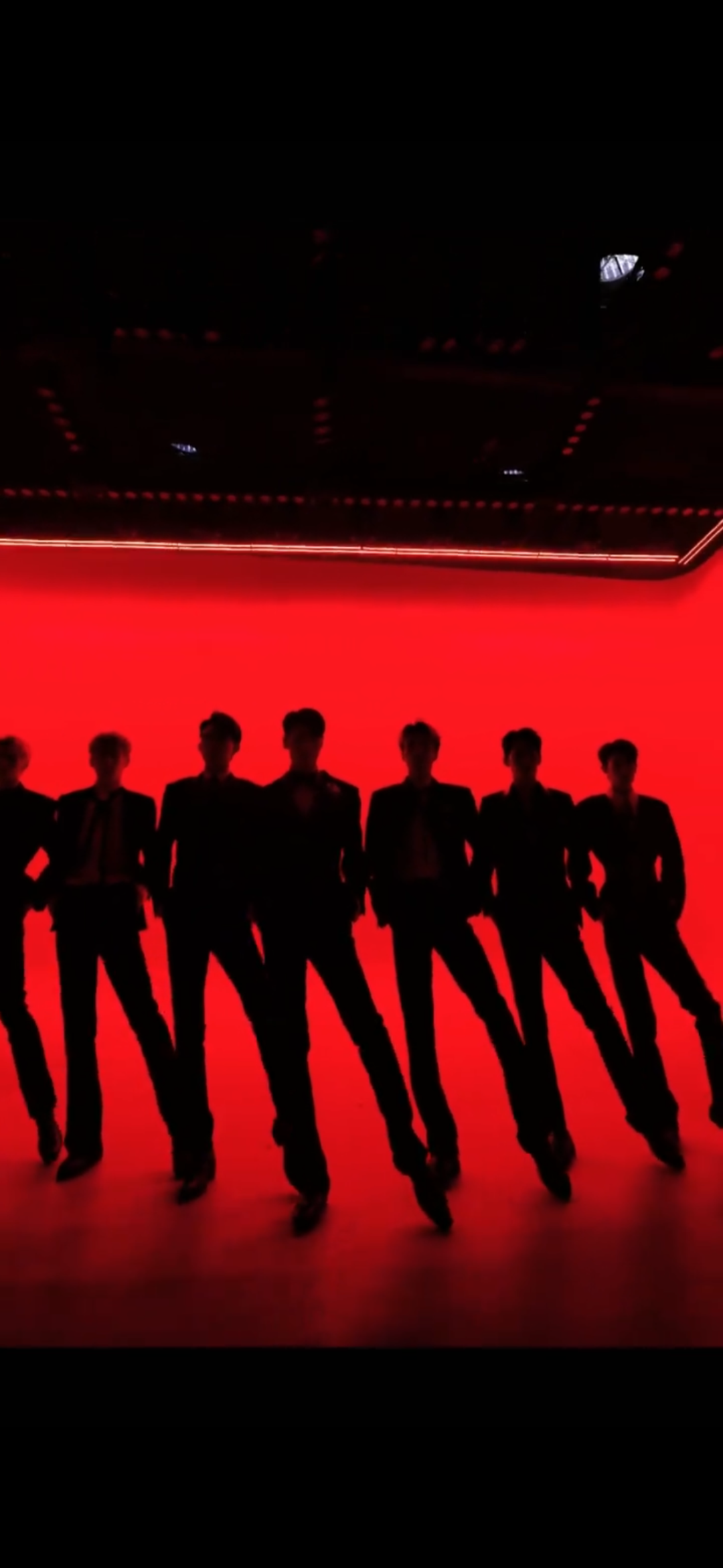 团播上瘾的女孩们,在直播间购买明码标价的“爱情”