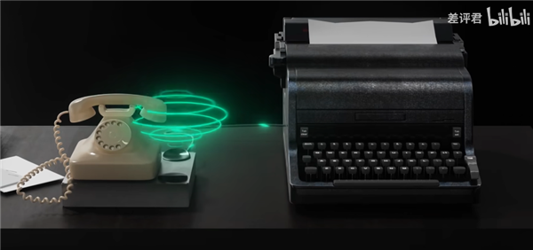 一台聋哑人用的电话 怎么变成了全球上网的起点?