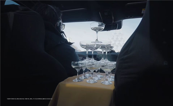 42万元的蔚来ES9发布 友商高管们今夜还睡得着吗