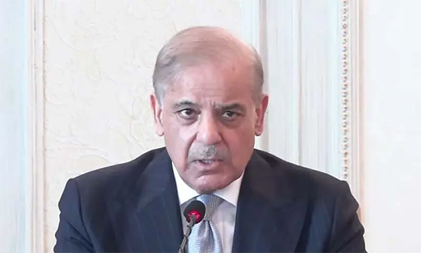 巴基斯坦总理夏巴兹发表电视讲话 视频截图