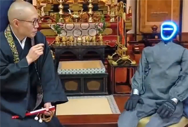 菩萨乘无人机飞天！日本寺庙29尊佛像空中悬浮 网友吵翻