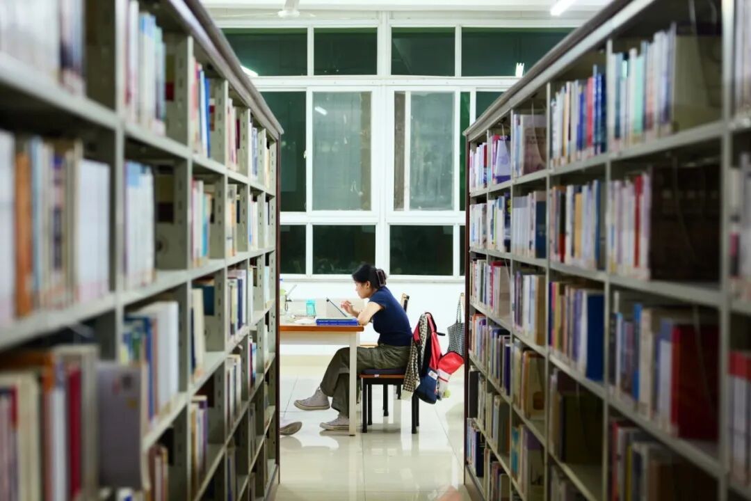 信阳师范大学星光不负考研人5.JPG