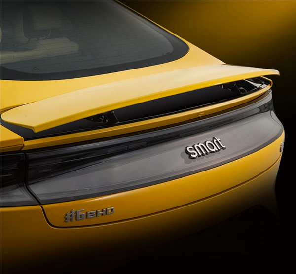 小米SU7的竞品+1!smart精灵6号内饰官图公布:浓郁奔驰味