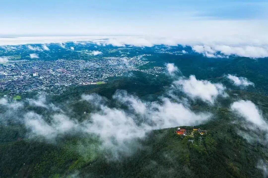 莫厘峰.jpg