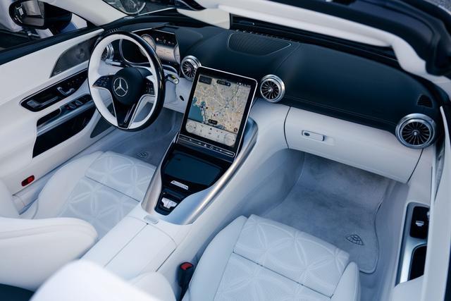 重新诠释传奇——全新梅赛德斯-迈巴赫SL 680 Monogram系列试驾体验-有驾