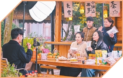 坚持协调发展,促进城乡融合和区域联动(稳中求进、提质增效 实现“十五五”良好开局)