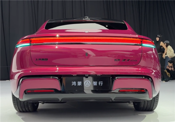 华为一语气发了22个新品 被一款千元机抢了风头