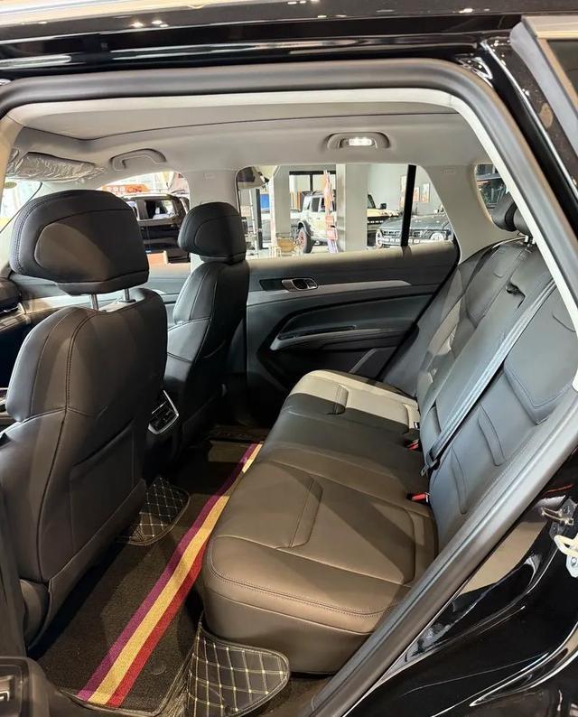 被低估的合资SUV：空间越级大一圈，L2加独悬配置，九万就能开回家-有驾