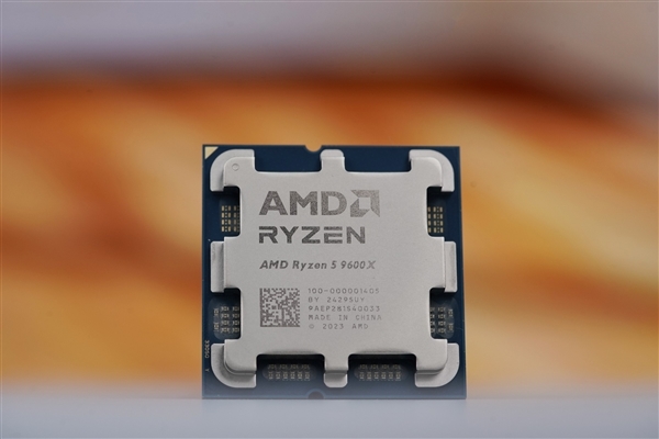 华擎主板告成救援锐龙5 9600X！多亏了新版BIOS