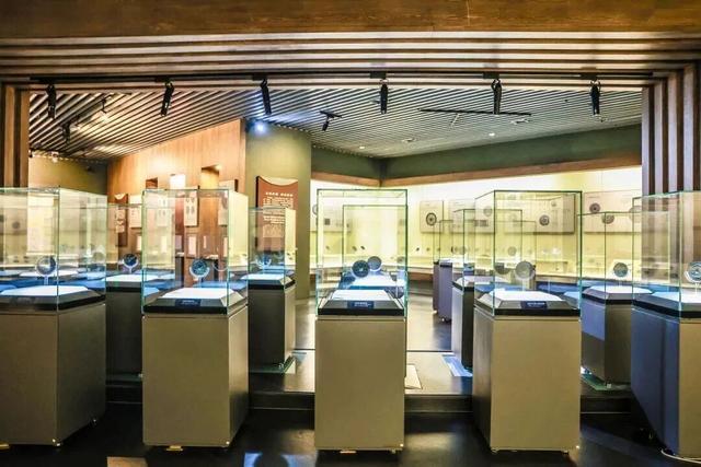 鄂州市博物馆《铜镜文化陈列》展厅