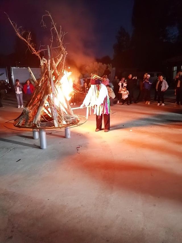 现代的燔柴祭天