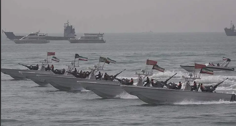 数量众多的武装快艇是伊朗布雷的主力。