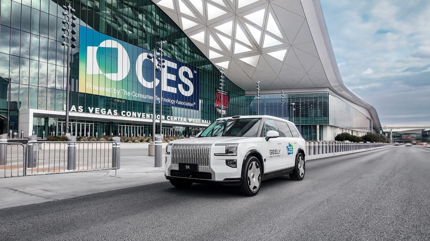 在 CES 2026 亮相的极氪 9X