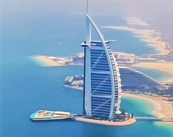 全球独一“七星级” 迪拜风帆旅舍将破产1年半