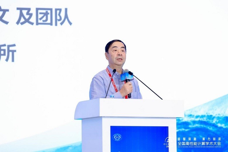 中国科学院院士、发展中国家科学院院士、兰州大学教授黄建平.jpg
