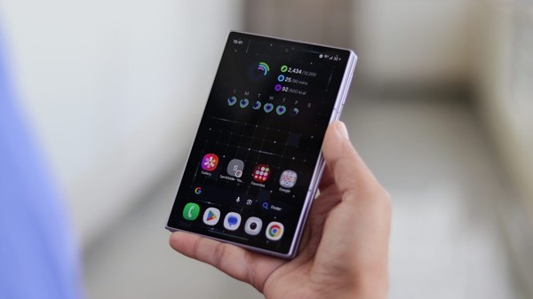 三星Galaxy Z Fold8