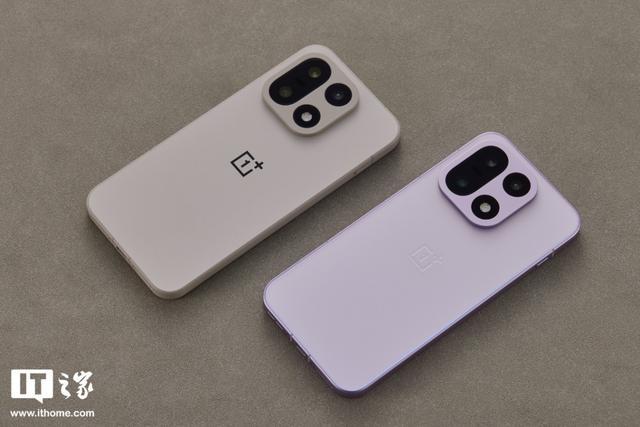 IT之家开箱:一加 15