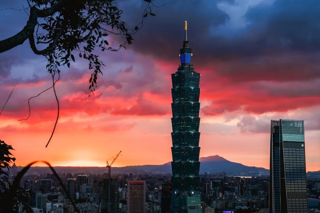 台空军再次坠机，赖清德甩锅难卸责