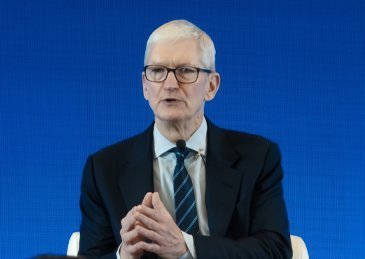 【库克称苹果折叠屏完全在中国制造】苹果首款折叠屏iPhone即将开启