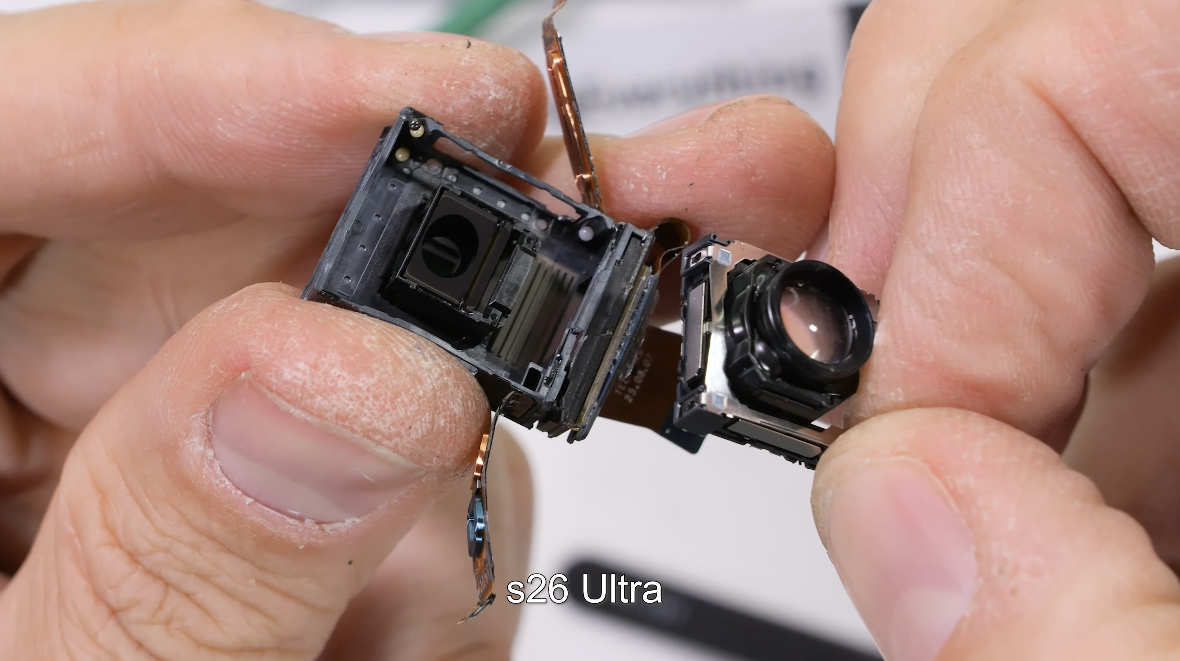 2026 年第一个机皇,粉丝先买|三星 S26 Ultra 评测