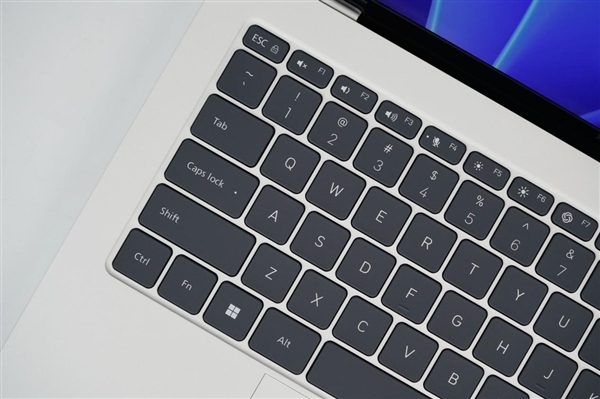 小米首款高端轻薄本!小米笔记本Pro 14图赏