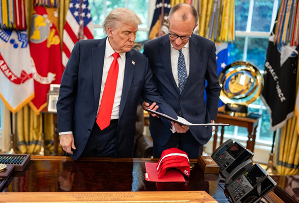 今年3月,默茨与特朗普在白宫举行会晤。 白宫网站