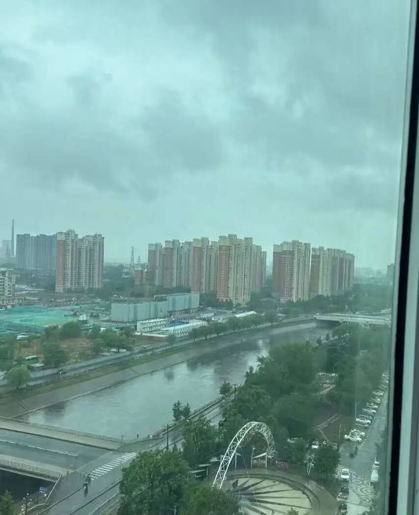 图 | 童欣家的窗外