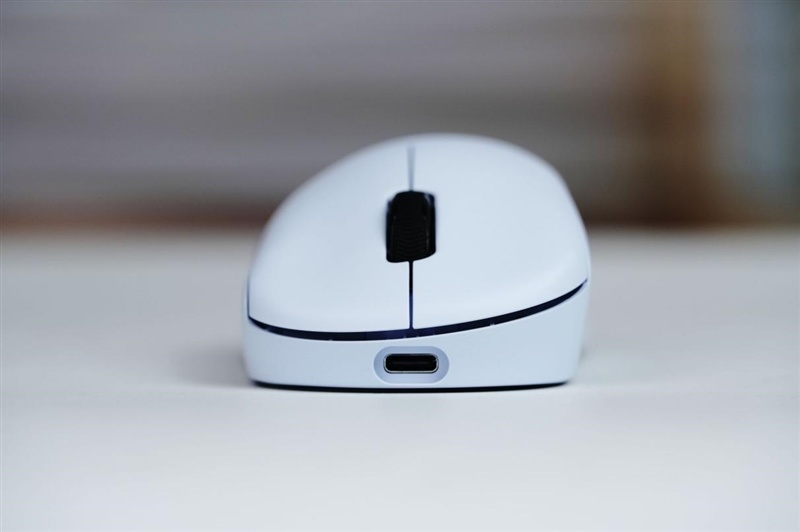 39g无打孔+原生双8K!雷柏VT0 Air MAX / VT3s Air MAX鼠标评测:轻到飞起还快到极致