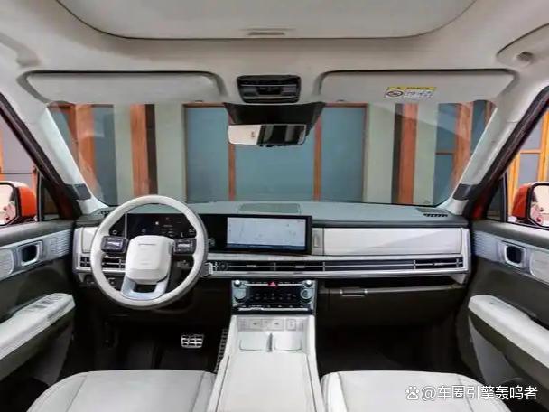 家用车终极答案竟是它?2+3+2七座与2+2+2六座布局深度对比,三款20万级SUV实测,舒适省油安全一个不落!-有驾