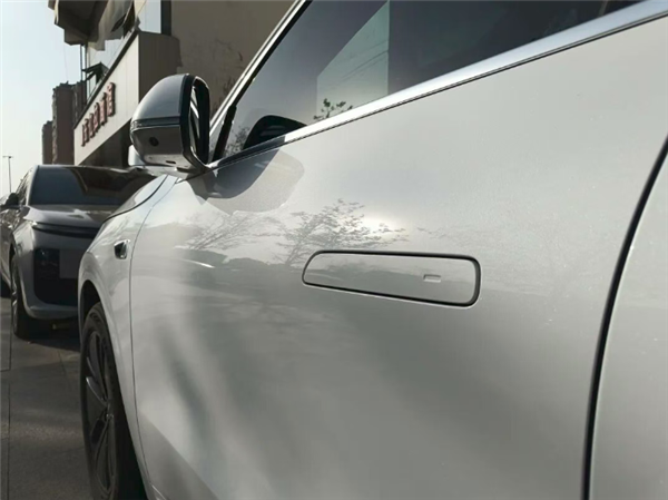 专家释疑：为何我国强制禁止隐藏式门把手