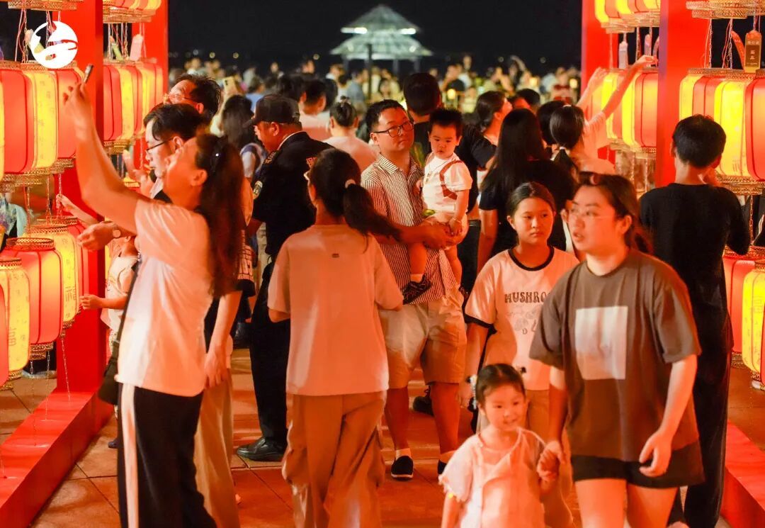 XU_07138_wm__14167869.jpg
