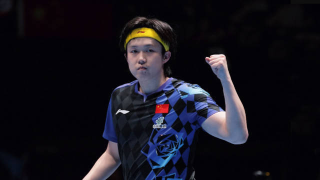 10-11落后！没想到世乒赛王楚钦上演最刺激逆袭，勒布伦暴跳如雷