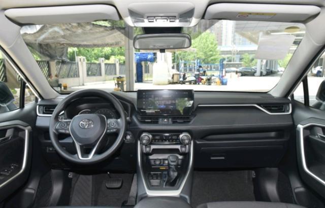 开了整整两年途不雅L才赤心觉悟，当初没选荣放，我到底错过了什么-有驾