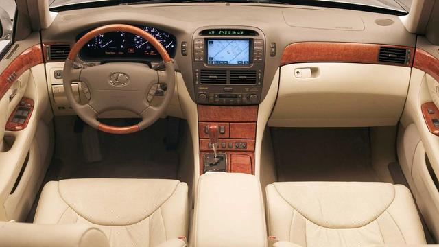 为什么这辆老款雷克萨斯是史上最好的“穷人版劳斯莱斯”?-有驾