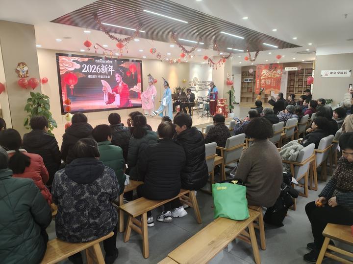 杭州市临平区崇贤街道四维村“村晚”现场。(受访者供图)