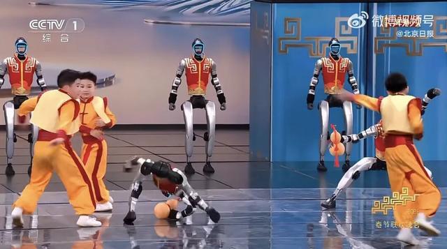 热搜第一!机器人“全面入侵”春晚,外国网友评论亮了