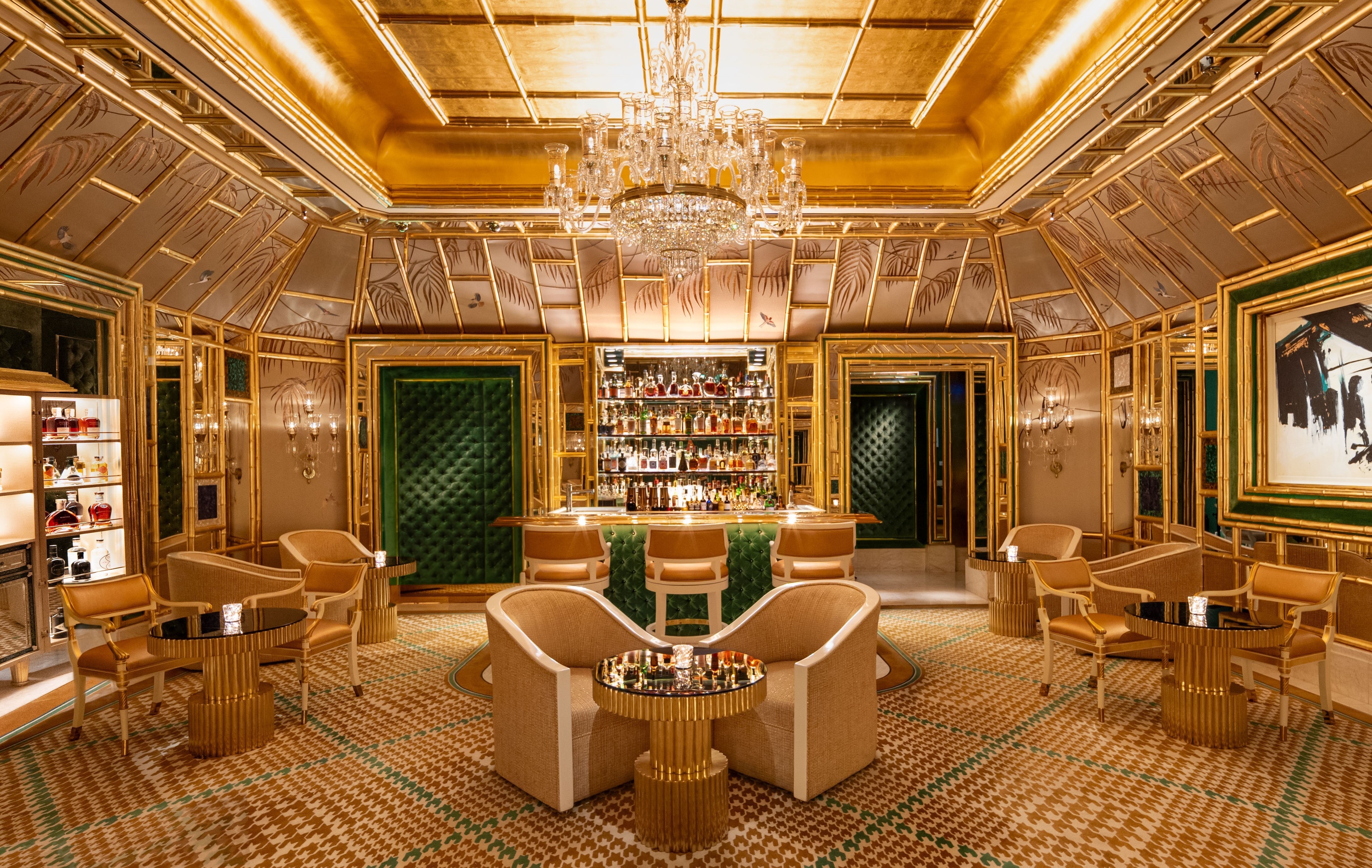 10. Wynn Palace Wing Lei Bar.jpg