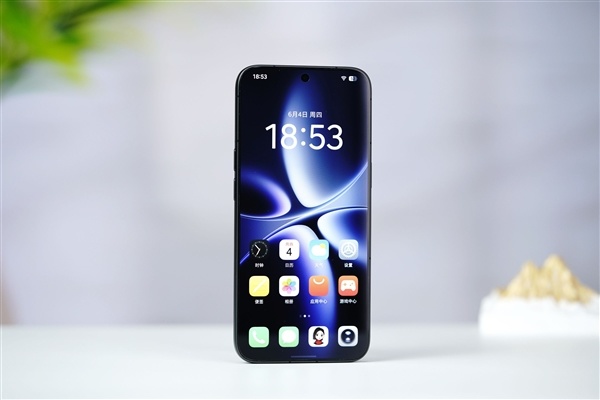 全球首款AI智能体手机！努比亚NaviX Ultra图赏
