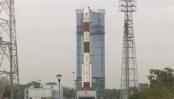 印度王牌火箭PSLV两连败！多国16颗卫星变成“海底捞”