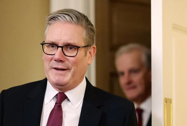 英国首相斯塔默