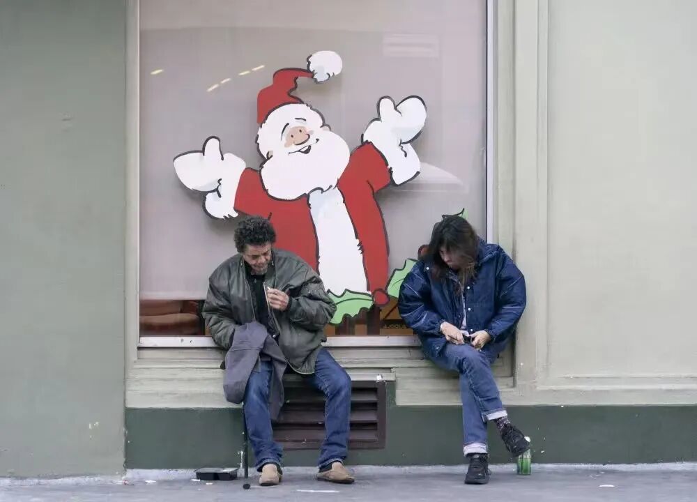 在美国加利福尼亚州旧金山街头拍摄的无家可归者。新华社发(李建国 摄)