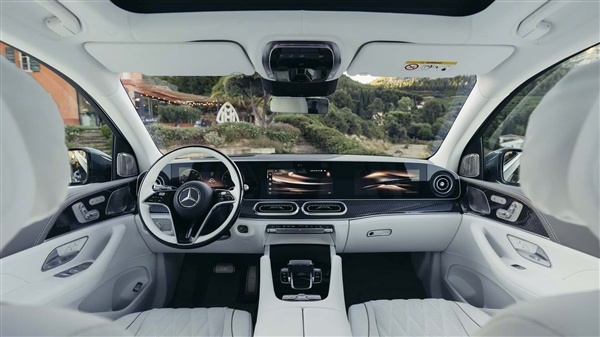 用上4.0升双涡轮增压V8发动机 新款迈巴赫GLS SUV官图发布