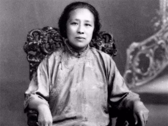 何香凝